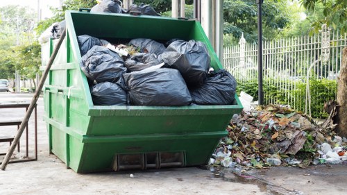 Efficient skip placement and loading process