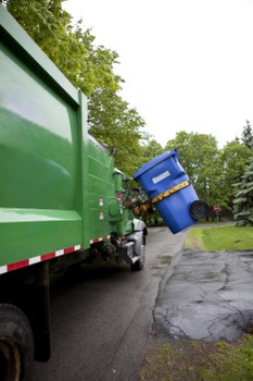 Different Sizes of Enclosed Skips Available for Hire